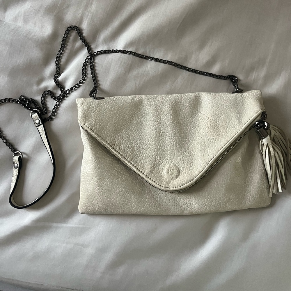 Vintage leather cross body bag